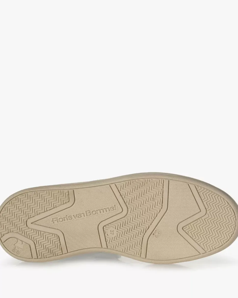 Iggi Wedge 01.00